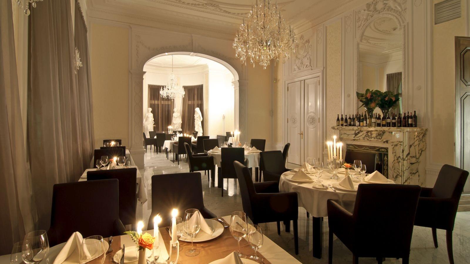 فندق بلاتينيوم بالاس فروتسواف المظهر الخارجي الصورة Restaurant AOC