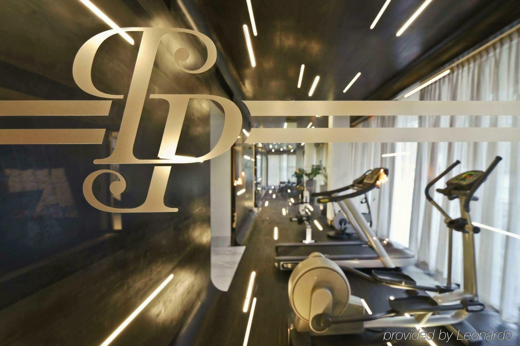 فندق بلاتينيوم بالاس فروتسواف المظهر الخارجي الصورة The gym at the hotel